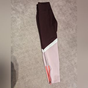 3‎ for $12 Clearance Old Navy Colorblock Purple,Pink Leggings, Size M